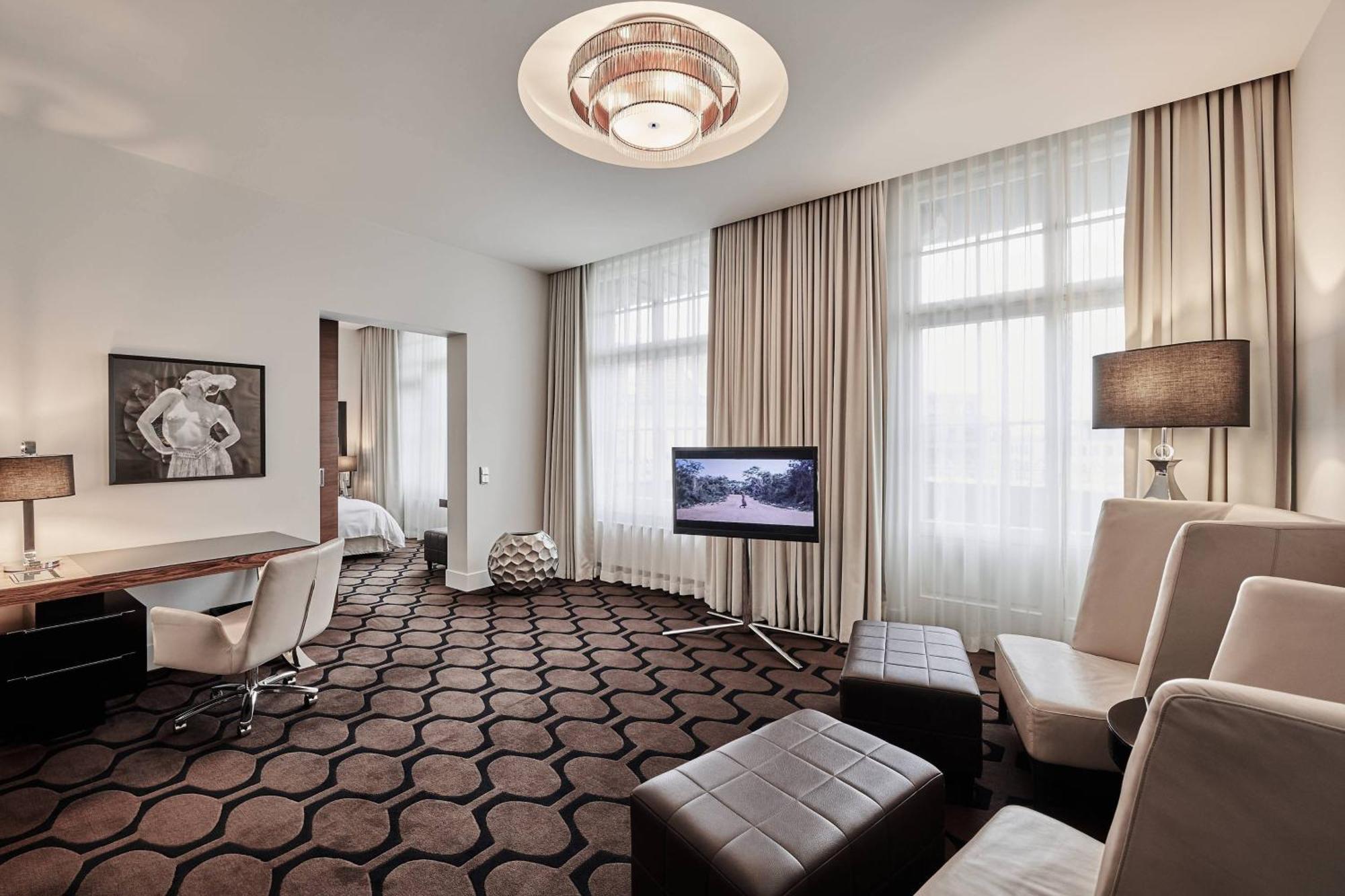 Roomers Berlin Steinplatz, Autograph Collection Berlim Exterior foto